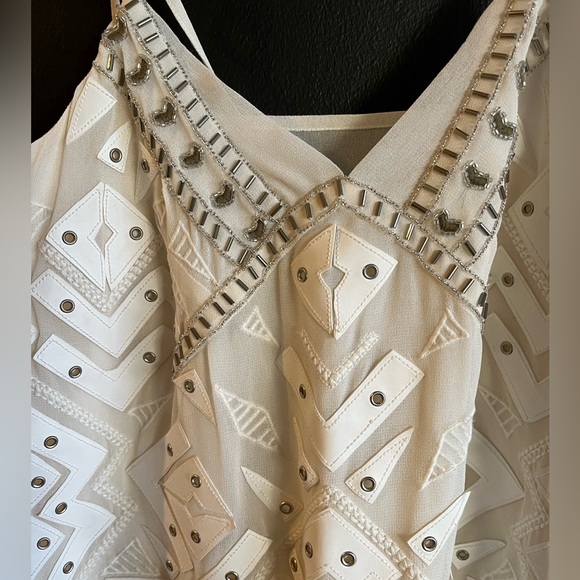 French Connection Shift Dress with beautiful detail - Picture 3 of 4